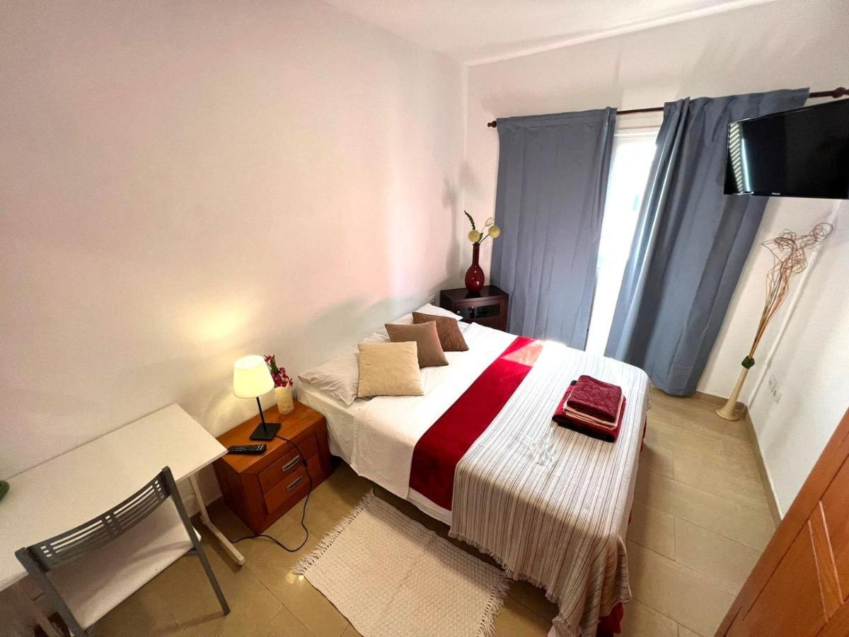 Alcamar Habitacion Privada Con Bano Compartido Cerca Al Mar! Alcalá la Real Exteriör bild