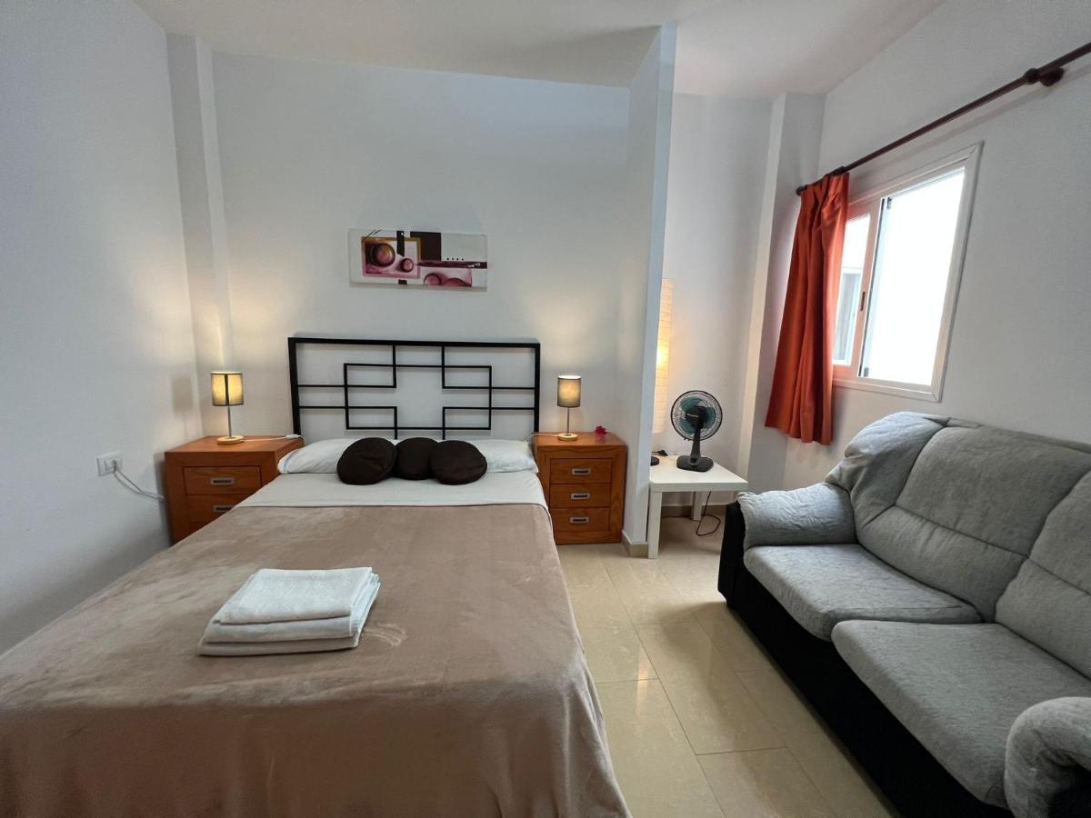 Alcamar Habitacion Privada Con Bano Compartido Cerca Al Mar! Alcalá la Real Exteriör bild
